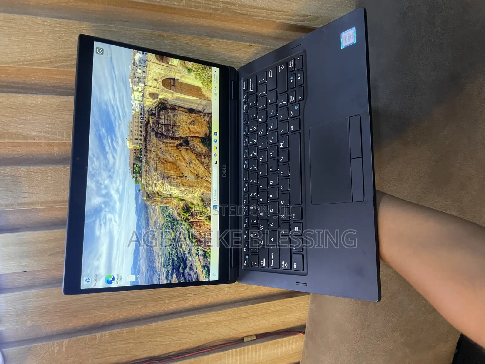 Laptop Dell Latitude 7390 8GB Intel Core i5 SSD 256GB