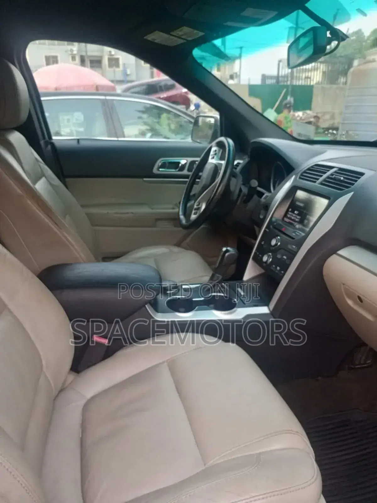 Ford Explorer 2016 White