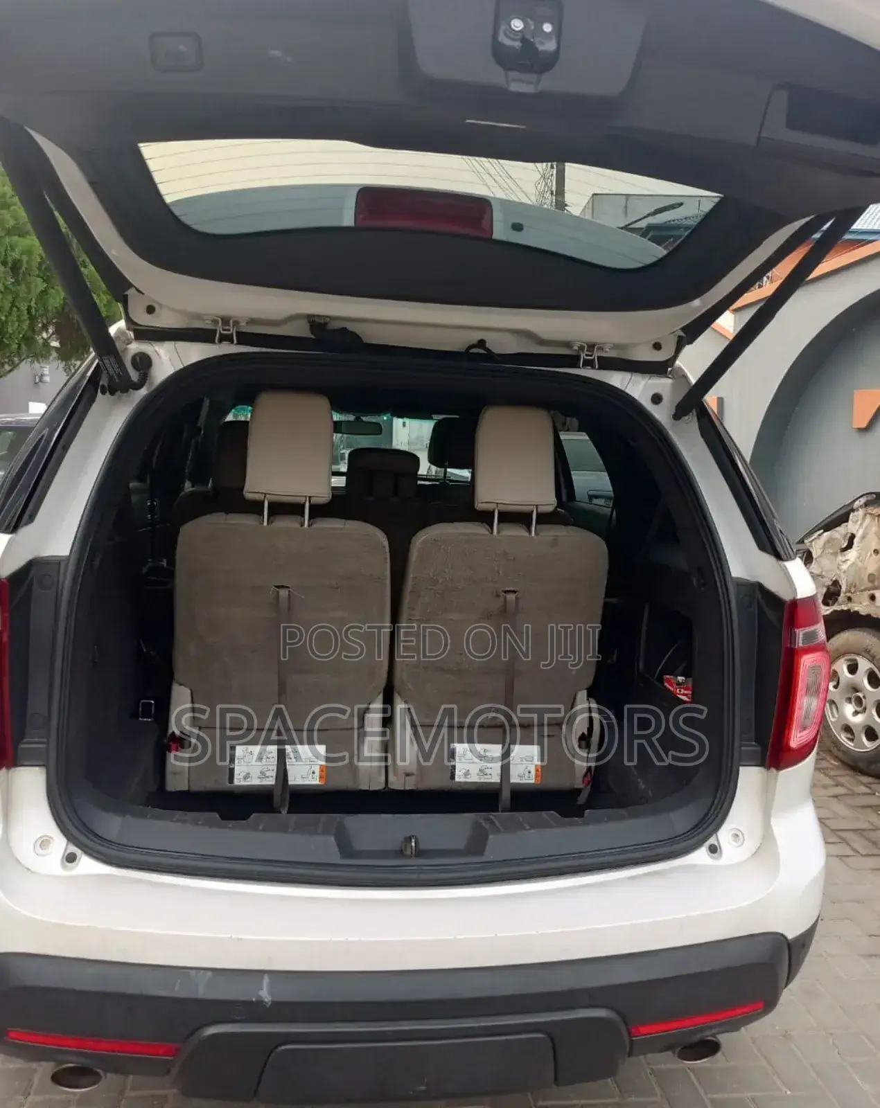 Ford Explorer 2016 White