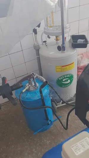 Greese Bucket