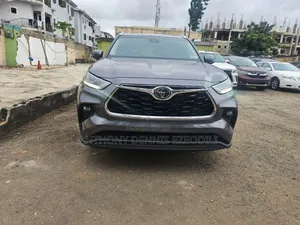 Toyota Highlander Limited AWD 2020 Gray