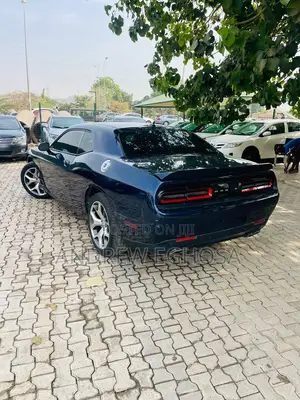 Dodge Challenger SXT 2016