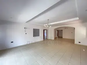 4bdrm Maisonette in Lekki Phase 1 for rent