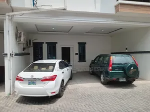 Furnished 4bdrm Duplex in Chevron for sale