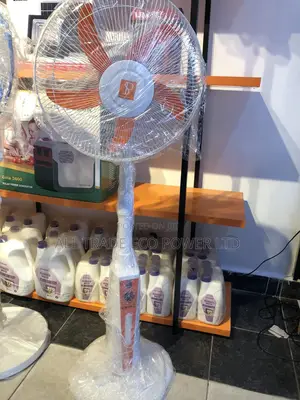 18 Inch Solar Rechargeable Fan