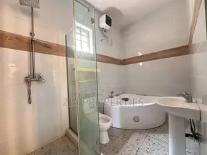 4bdrm Duplex in Ikota for rent