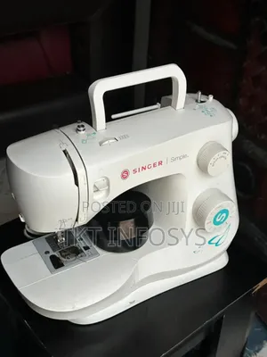 Singer Simple Electronic Machine