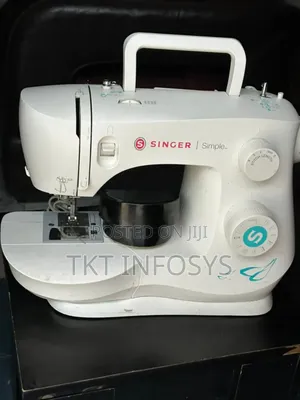 Singer Simple Electronic Machine