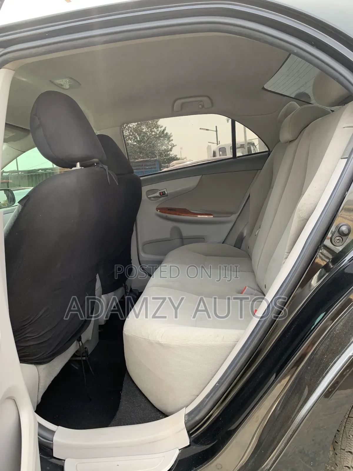 Toyota Corolla 2010 Black