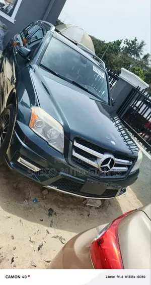 Mercedes-Benz GLK-Class 2011 Green