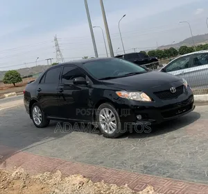 Toyota Corolla 2010 Black