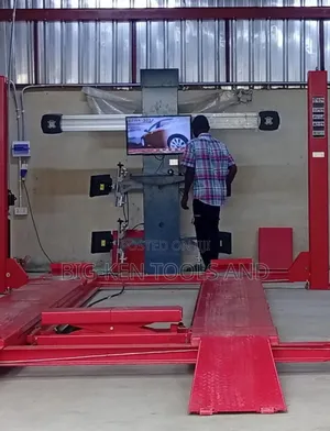 4-Pole Carlifts