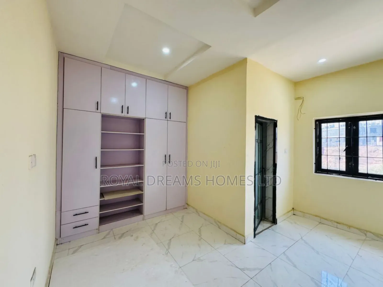 Office Space on 32 SQM Wuse