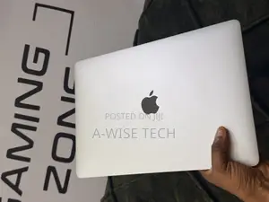 Laptop Apple MacBook Pro 2020 16GB Intel Core i5 SSD 512GB