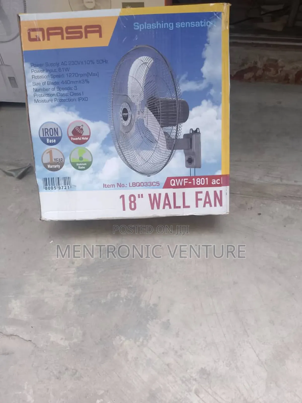 Qasr Wall Fan 18"