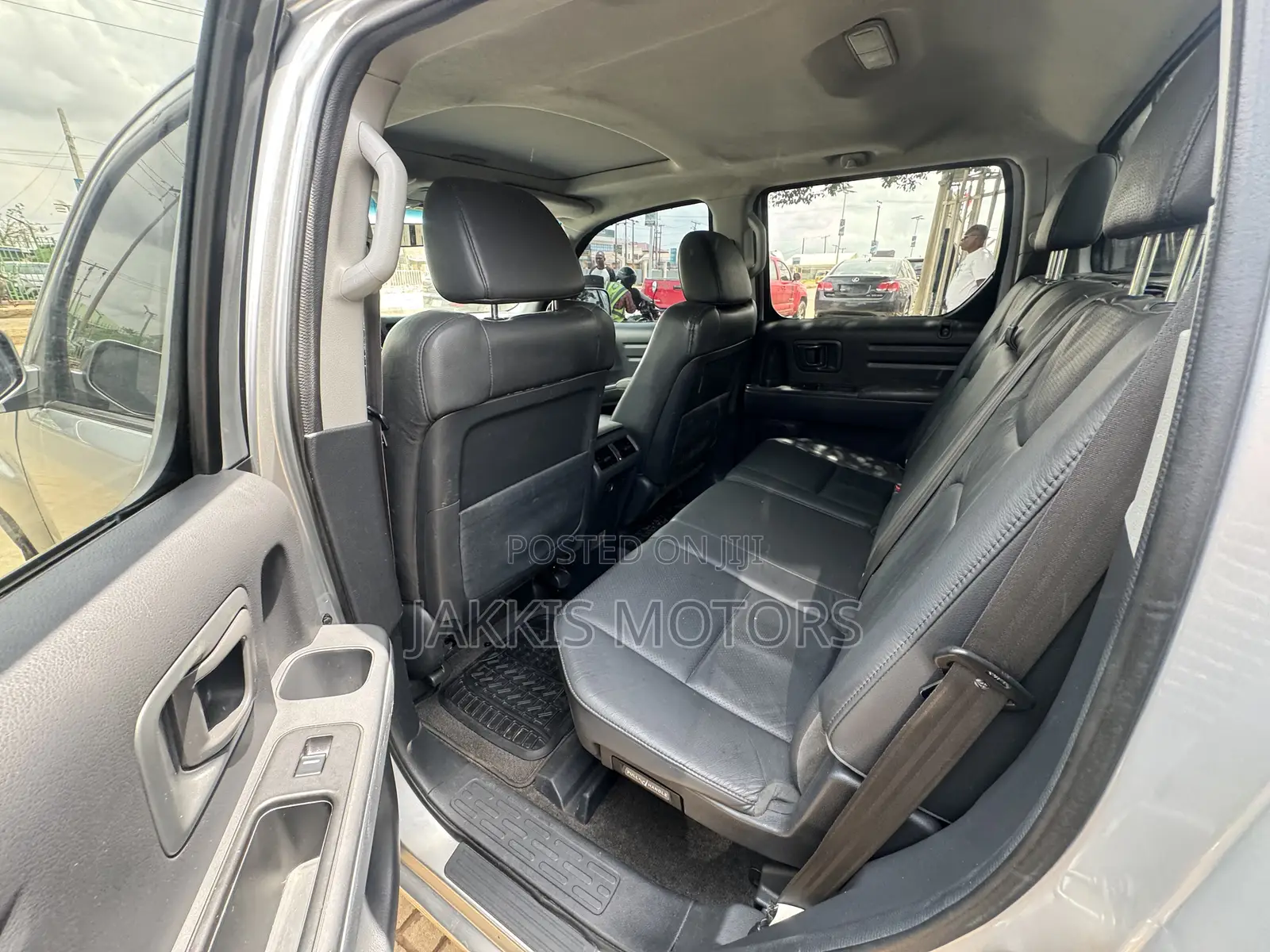 Honda Ridgeline 2012 Silver