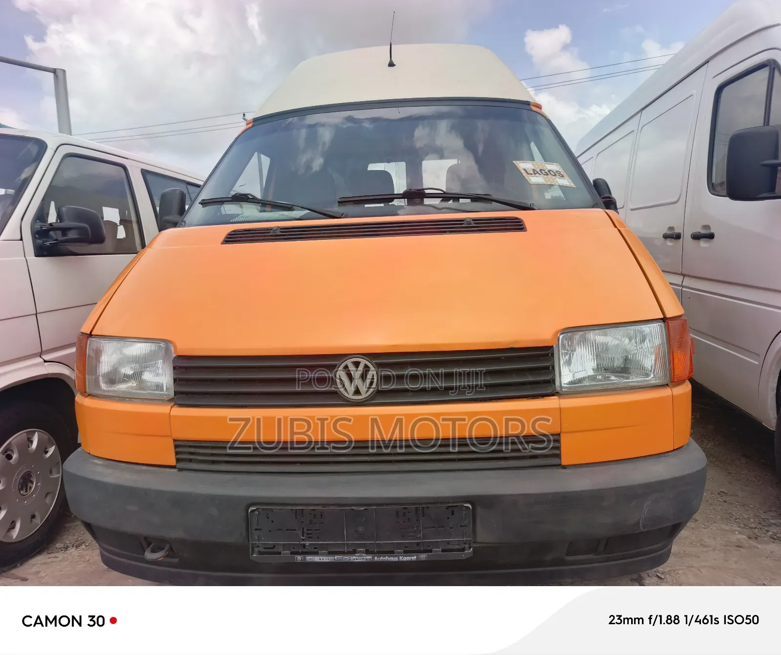 Volkswagen Transporter 2002 Orange