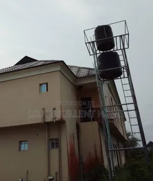 9bdrm Block of Flats in Peace Ville Estate, Idado for sale