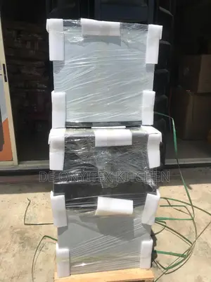 156cubes Ice Maker