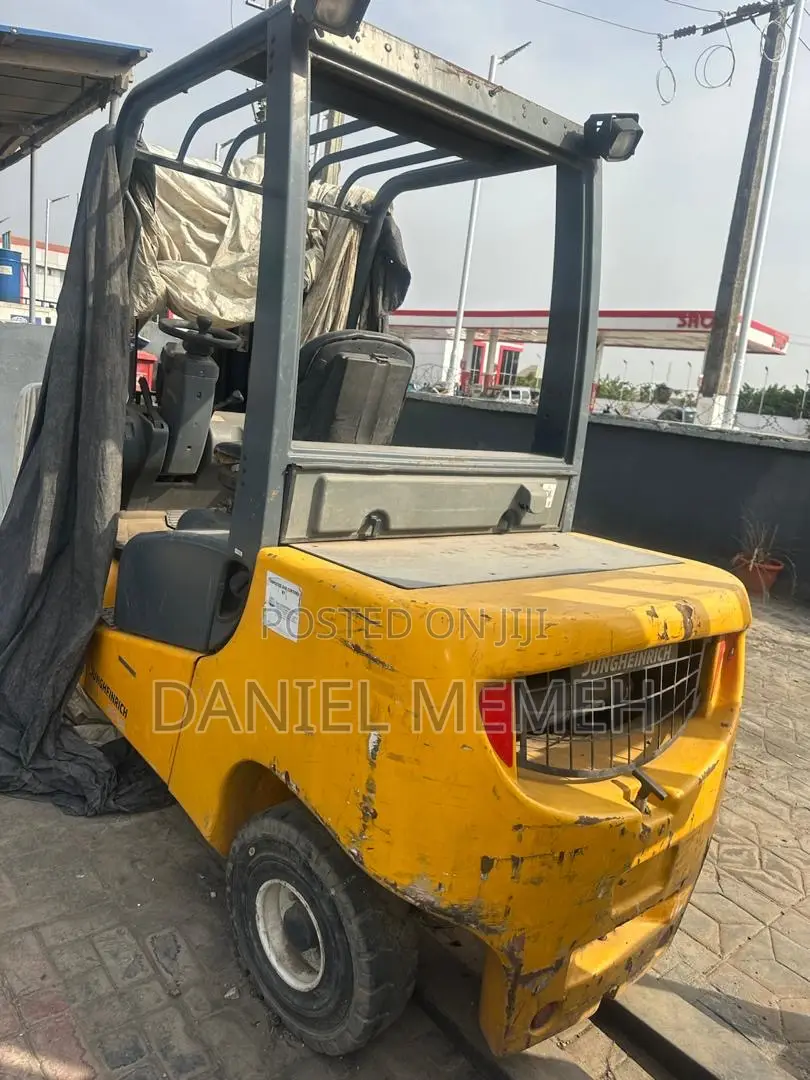 Forklift Jungheinrich