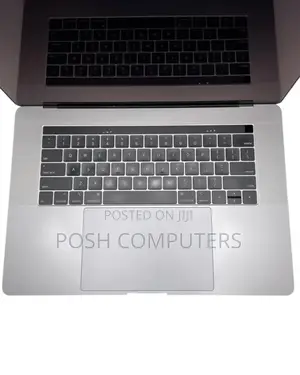 Laptop Apple MacBook Pro 2019 32GB Intel Core i7 SSD 256GB