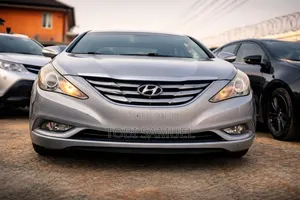 Hyundai Sonata Limited 2.0T Sedan (2.0L 4cyl 6A) 2012 Blue