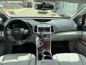 Toyota Venza AWD 2011 Black