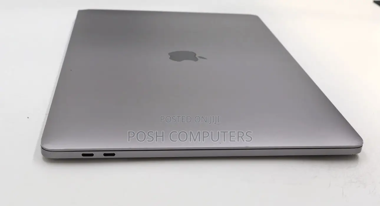 Laptop Apple MacBook Pro 2019 32GB Intel Core i9 SSD 256GB