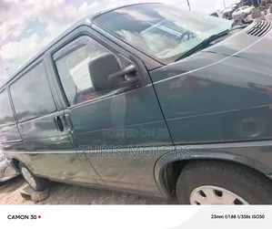 Volkswagen Transporter 2000 Grey