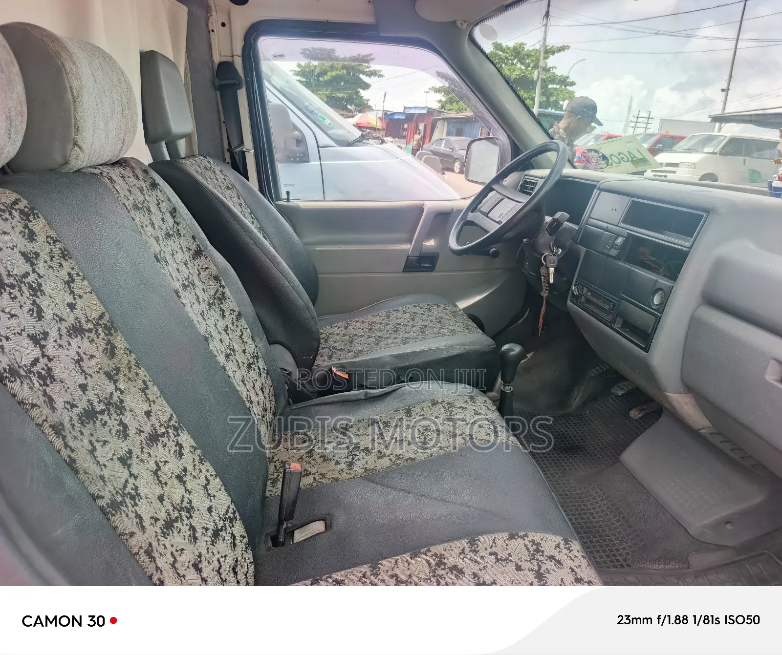 Volkswagen Transporter 2000 Grey