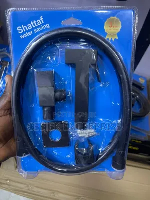 Black Bum Bum Wash With Tee Tap