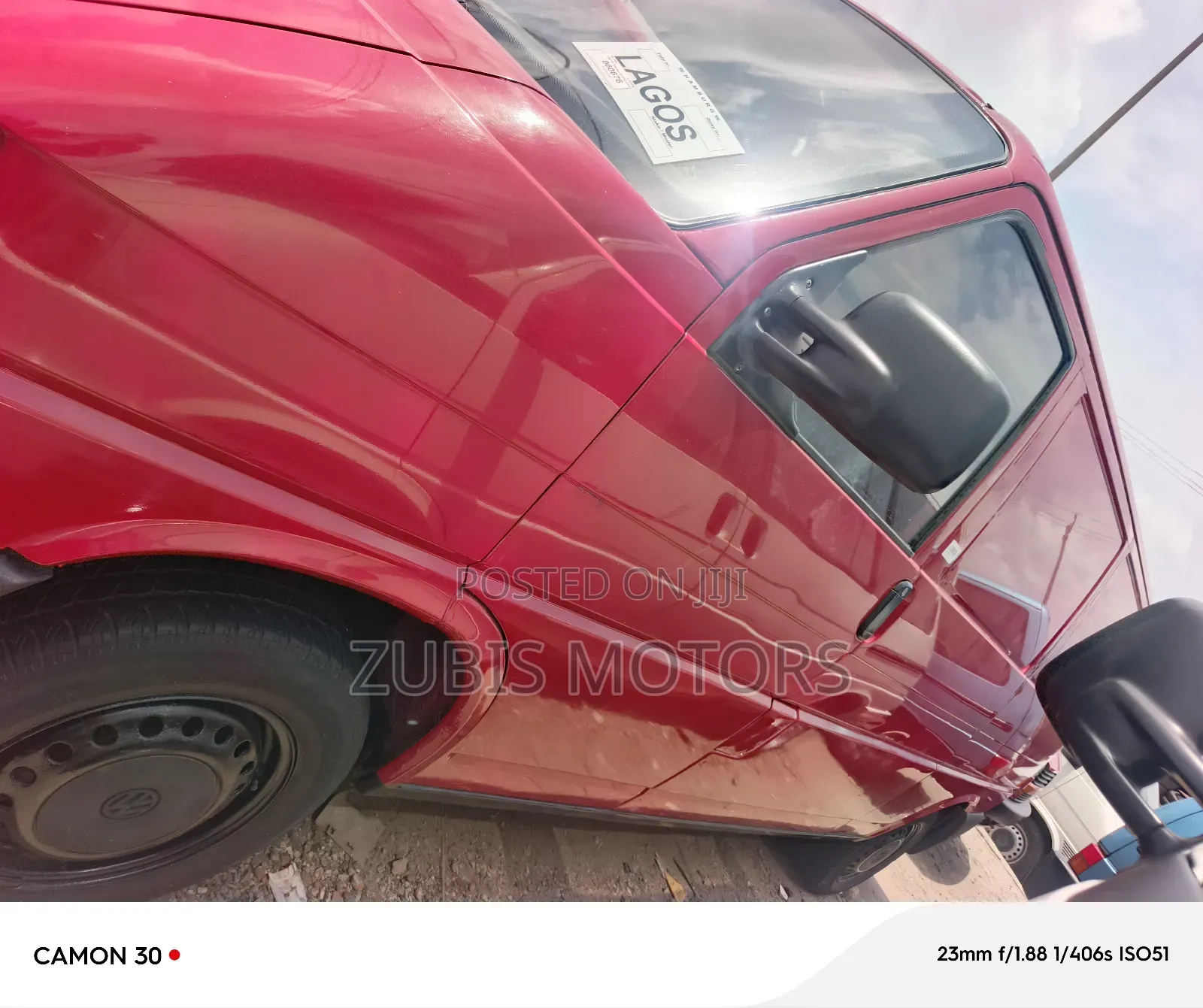 Volkswagen Transporter 2000 Red