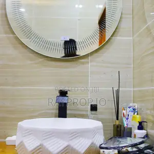 597101fu - 1 Bedroom Shortlet in Ajao Estate