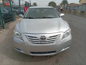 Toyota Camry 2009 Silver