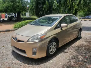 Toyota Prius 2010 Gold
