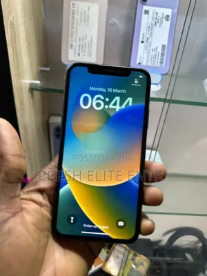 Apple iPhone X 64 GB Black