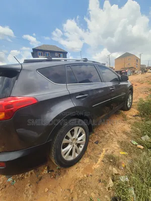 Toyota RAV4 Limited 4dr SUV AWD (2.5L 4cyl 6A) 2015 Black