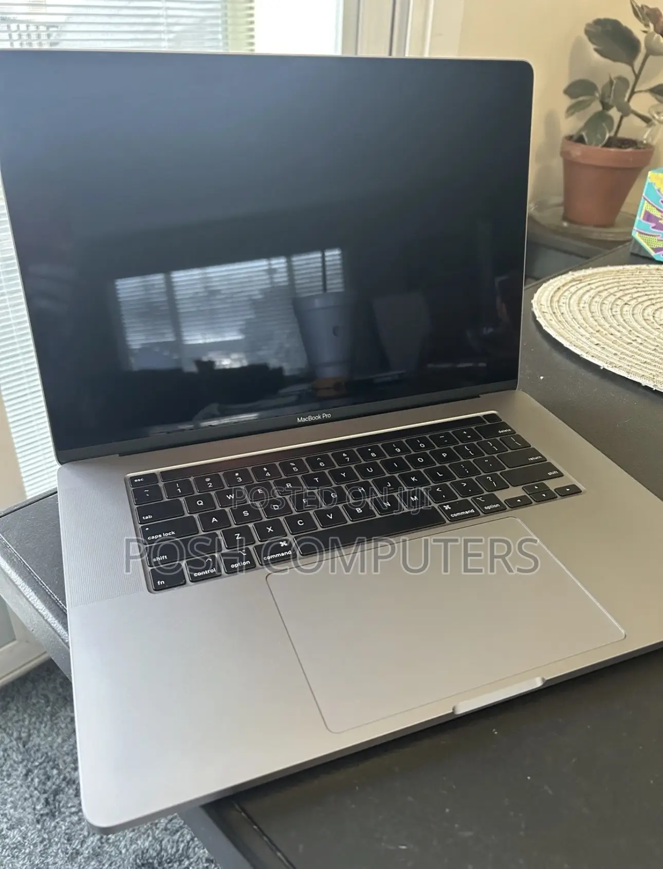 Laptop Apple MacBook Pro 2019 32GB Intel Core i9 SSD 1T