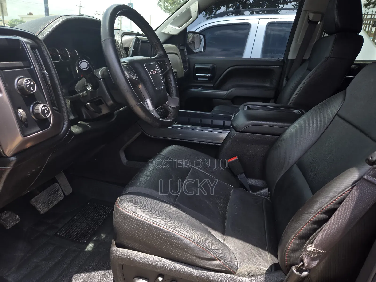 GMC Sierra 1500 2014 Black