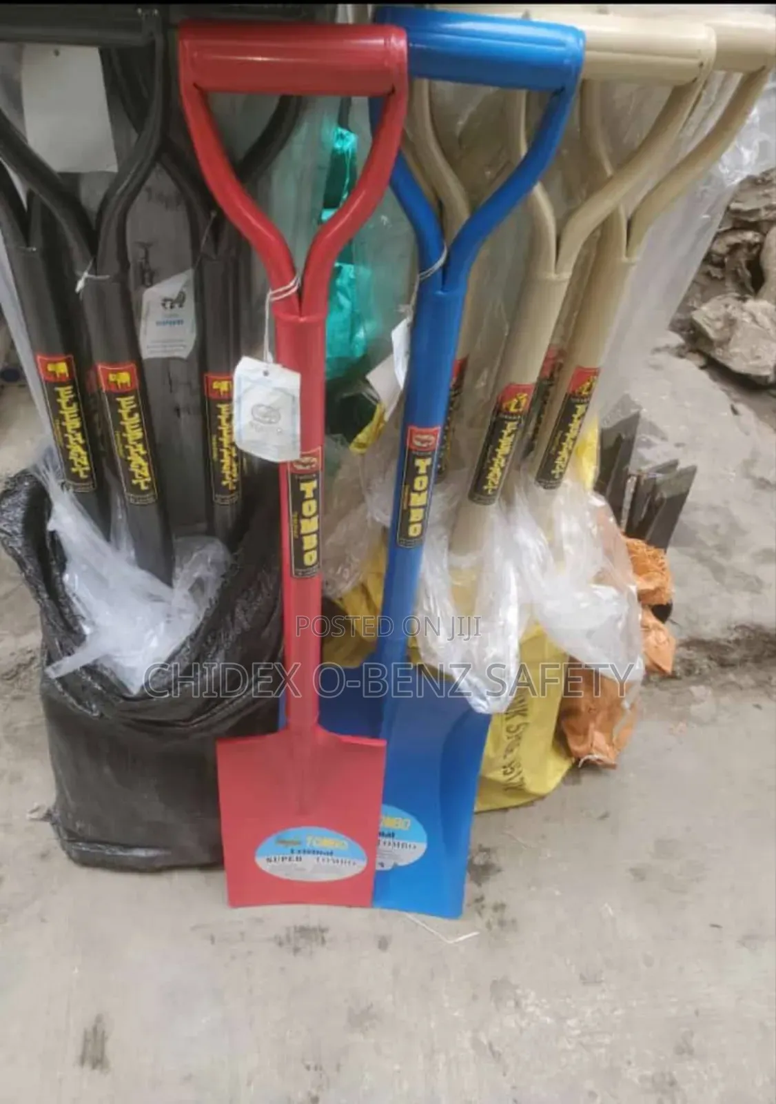 Tombo Shovel