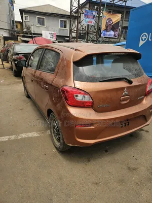 Mitsubishi Mirage 2017 Gold