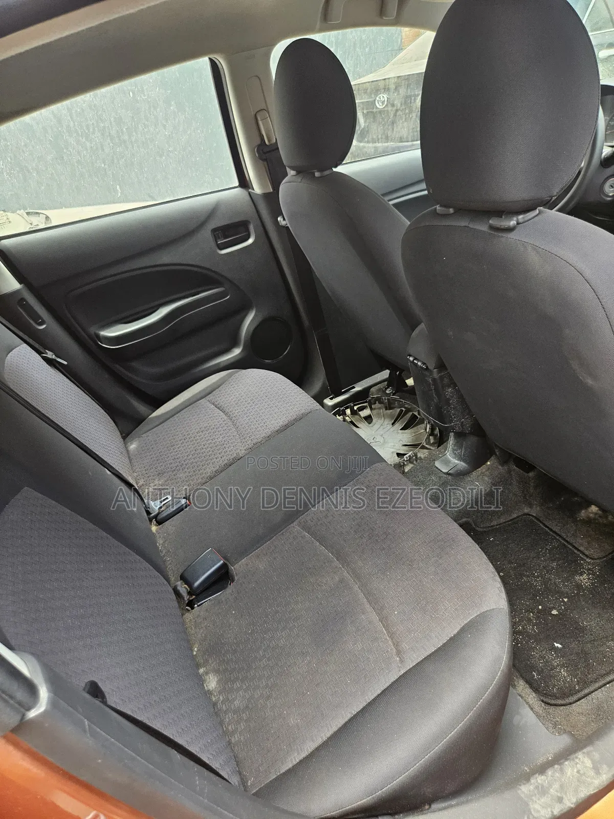 Mitsubishi Mirage 2017 Gold