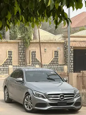 Mercedes-Benz C300 Sport 4Matic Sedan AWD (2.0L 4cyll 7A) 2016 Gray