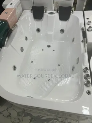 Luxury Double Jacuzzi With Accessories