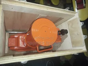 Hydraulic Toe Jack 25000 Kg.