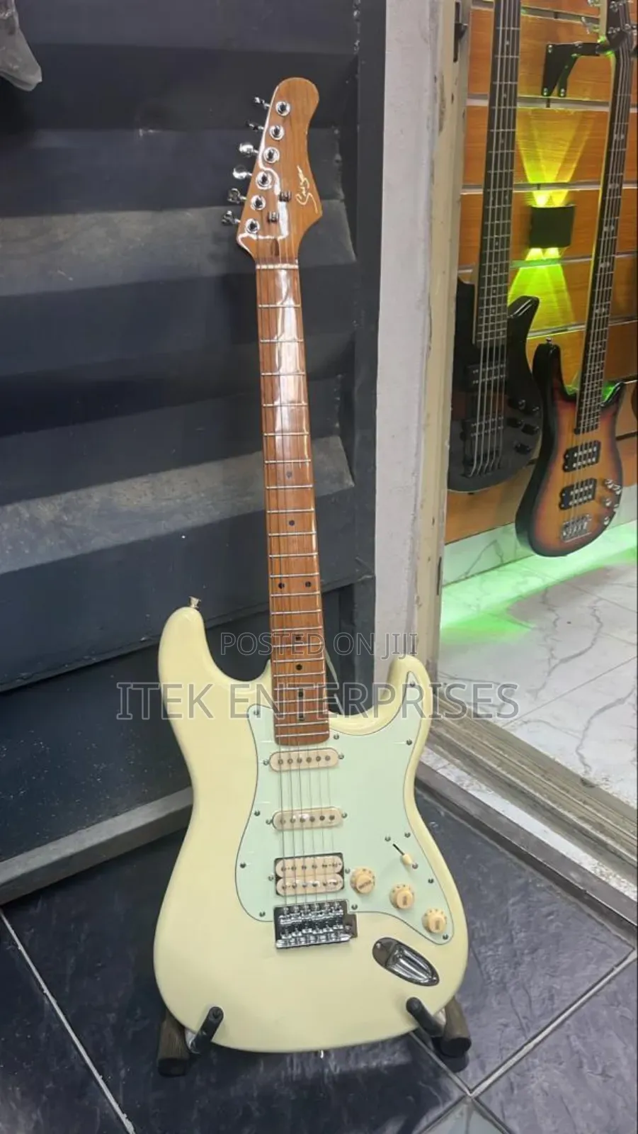 Smiger Strat-Style Electric Guitar