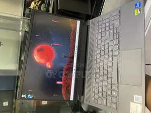 Laptop Dell G15 5535 16GB Intel Core i7 SSD 1T