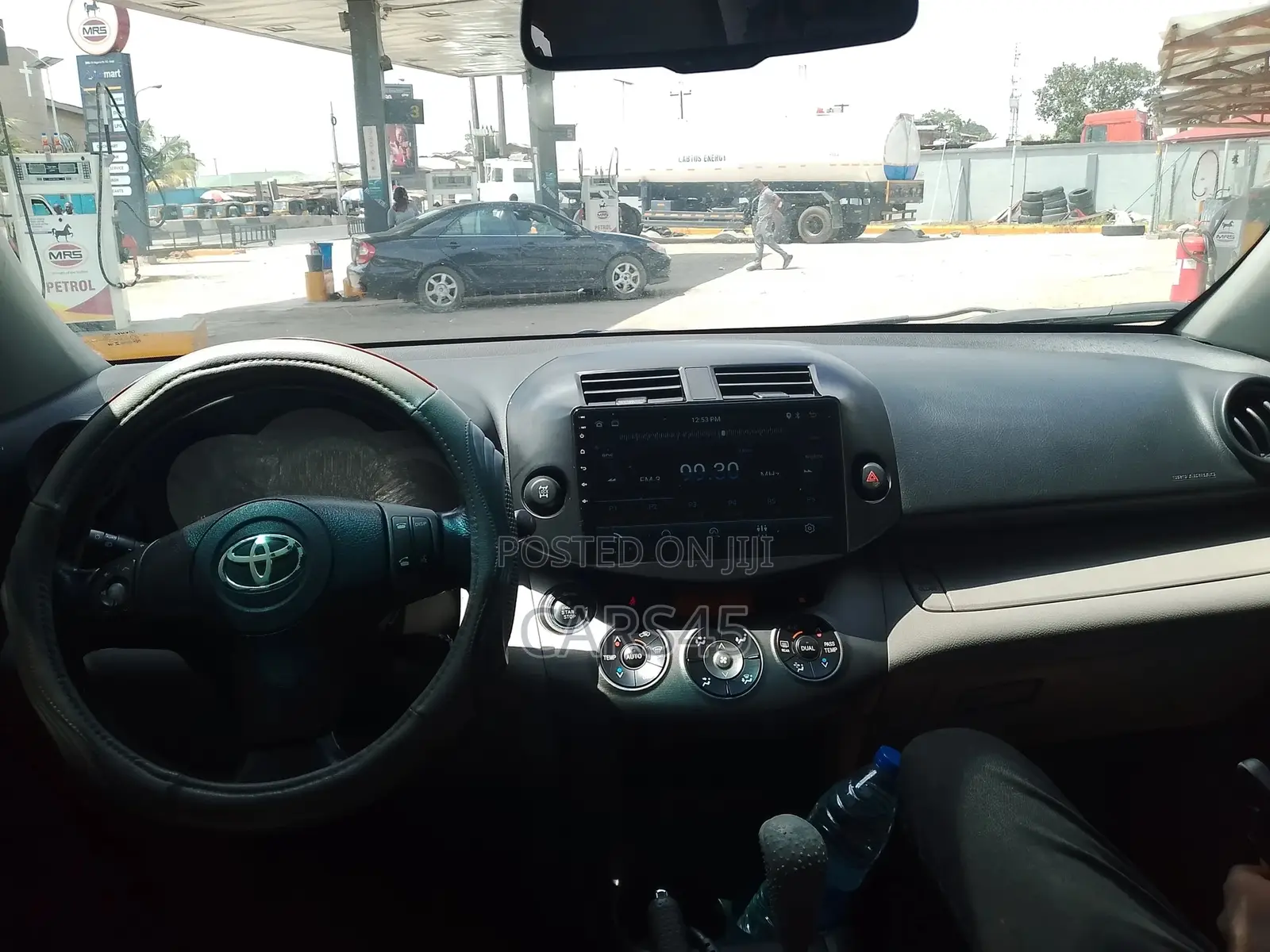 Toyota RAV4 2011 Silver