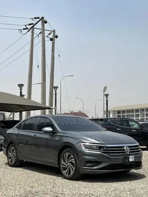 Volkswagen Passat 2.0T SE 2018 Gray
