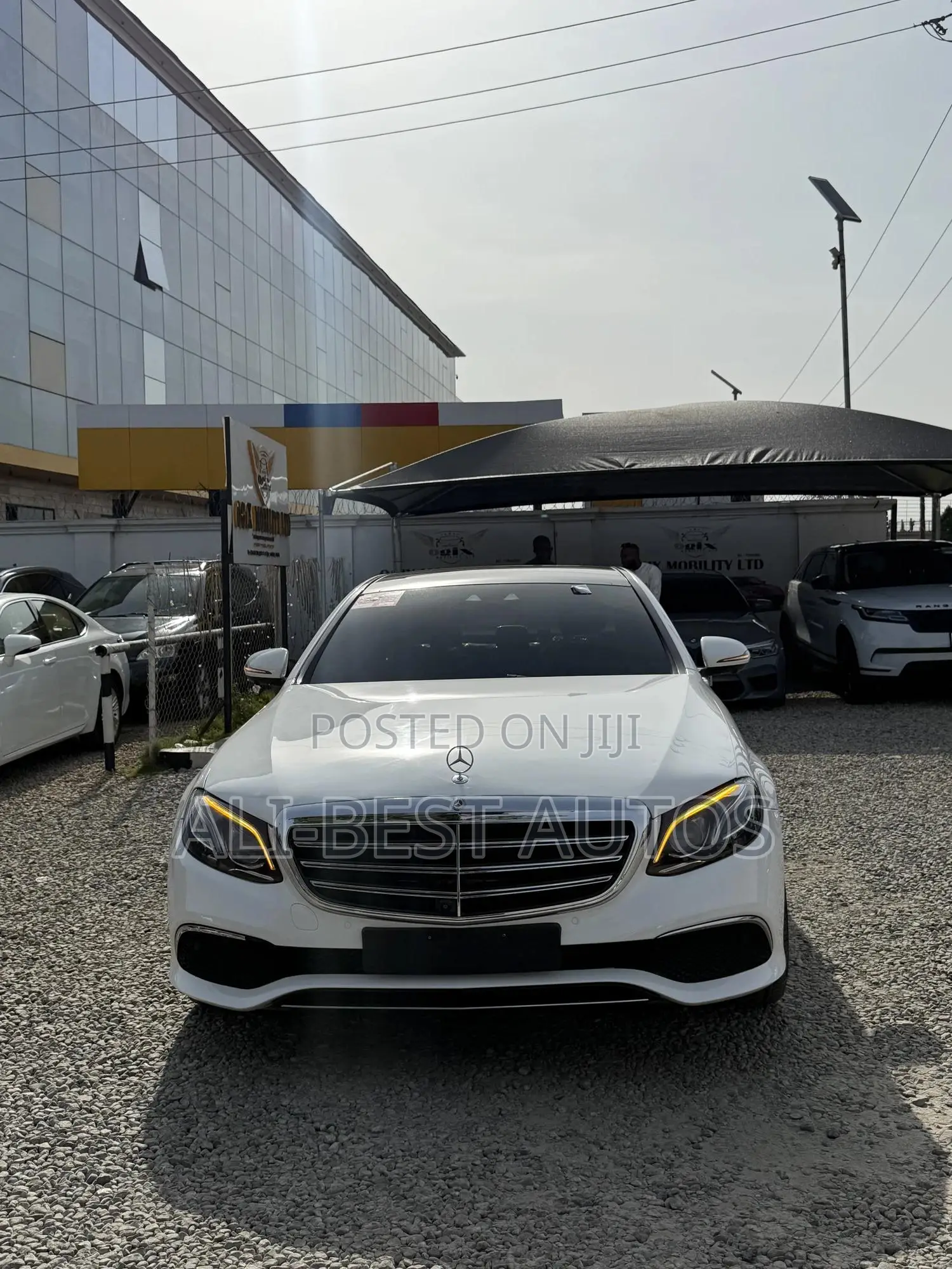 Mercedes-Benz E300 2018 White